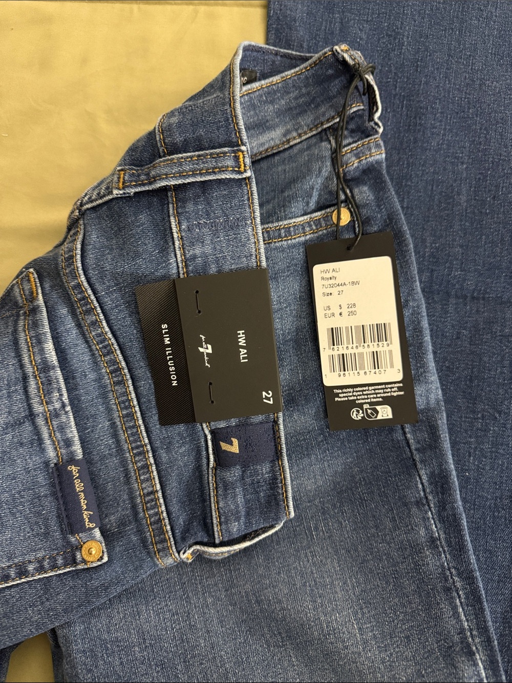 7 for All Mankind Women's High Waist Ali Flare Leg Jeans